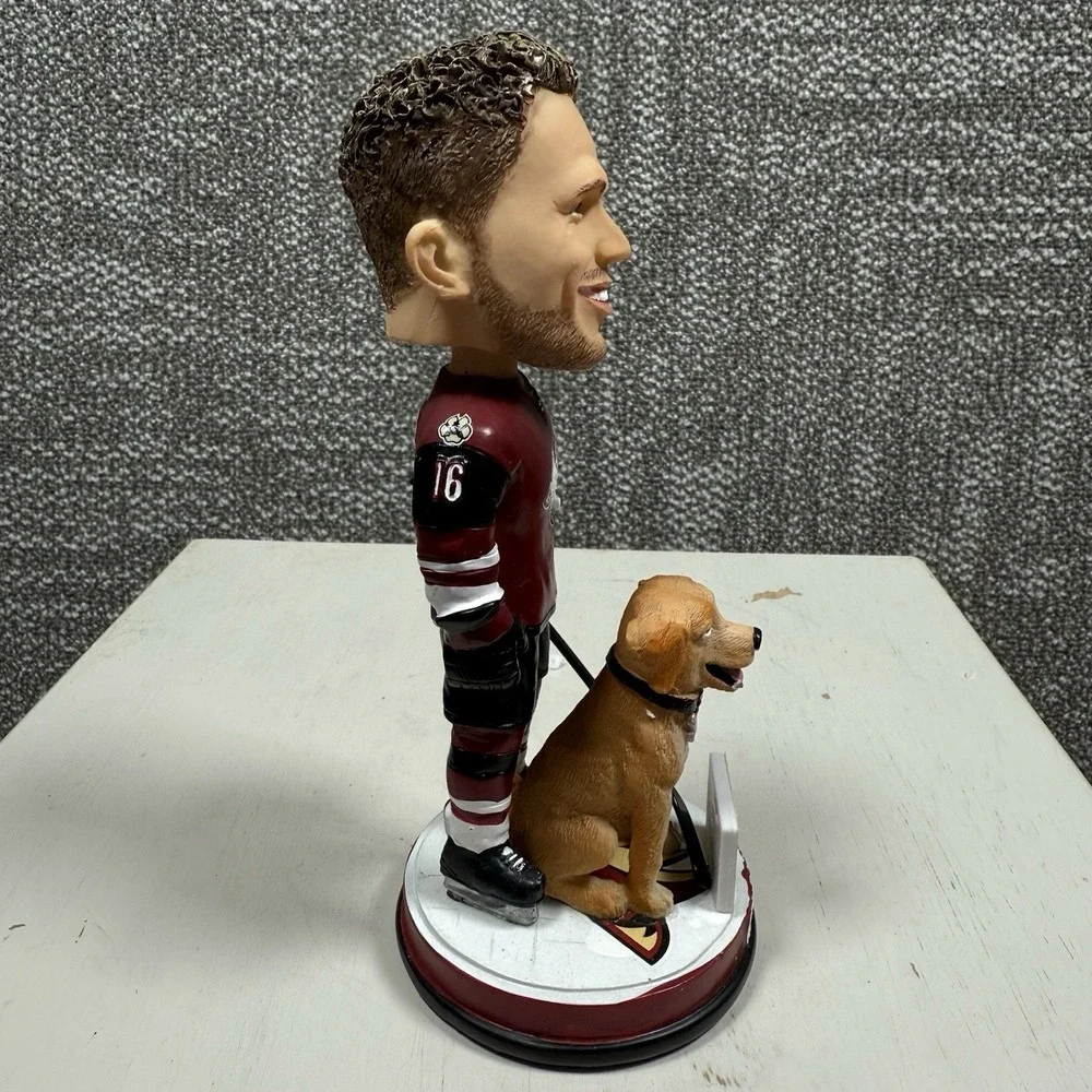 2017‎ Arizona Coyotes Max Domi Bobblehead Dog Puppy In Box NHL Hockey Bobble CIB